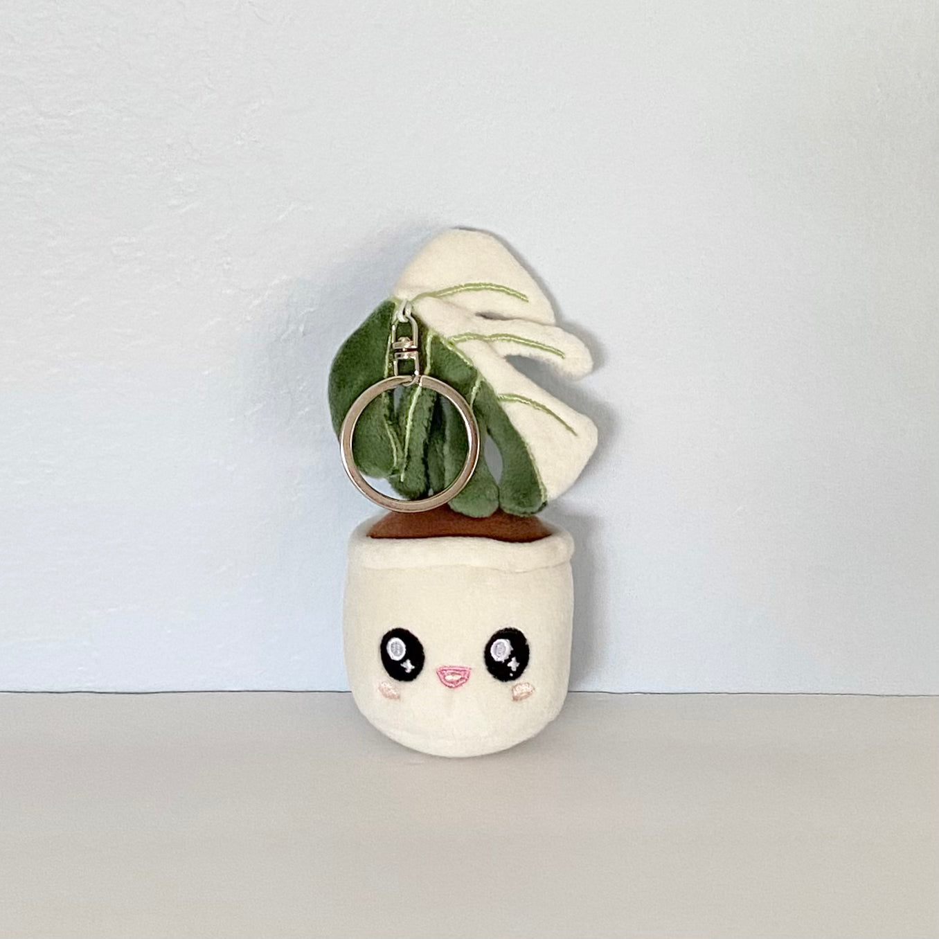 Plush Keychain/Ornament: Monstera Deliciosa Albo Variegata