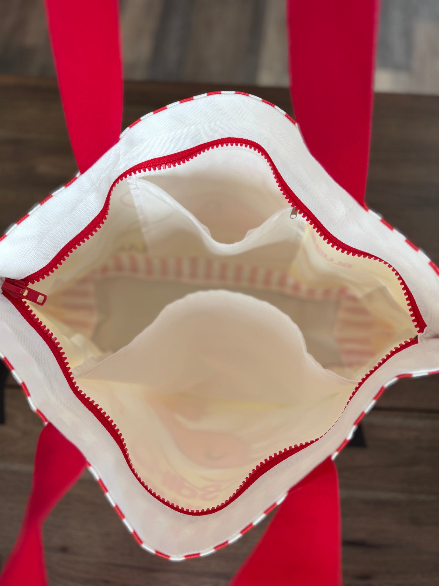 Premium Shrimp Chips Tote Bag – 15″ Canvas Zip-Top Bag with Inner & Side Pockets